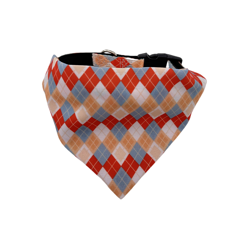 Bandana Madraí agus Collar le Fabraic Cotton Compordach & Búcla Miotail